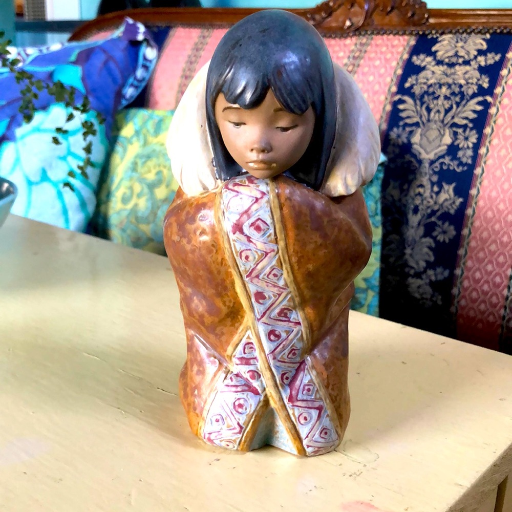 LLadro Native American Girl